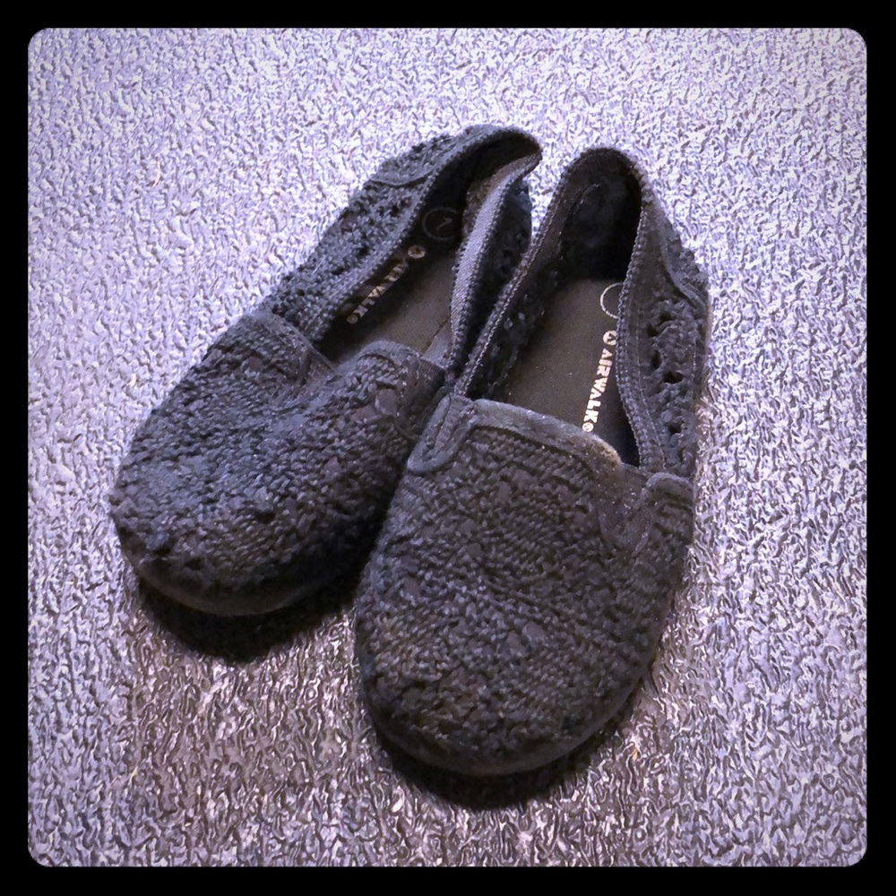 Girls black lace Airwalks